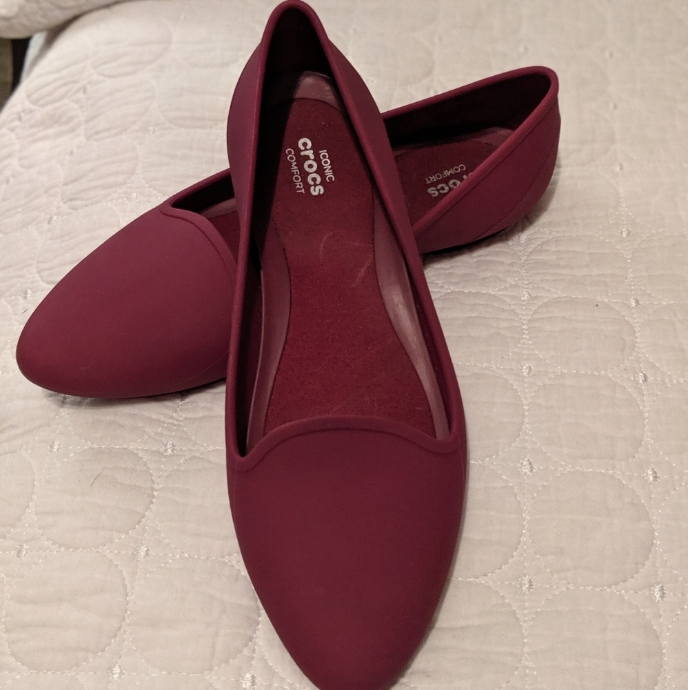 Croc Flats